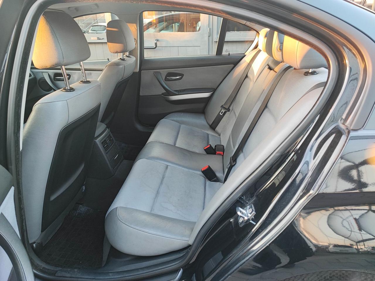 Bmw 320 berlina 150 cv (leggi bene)