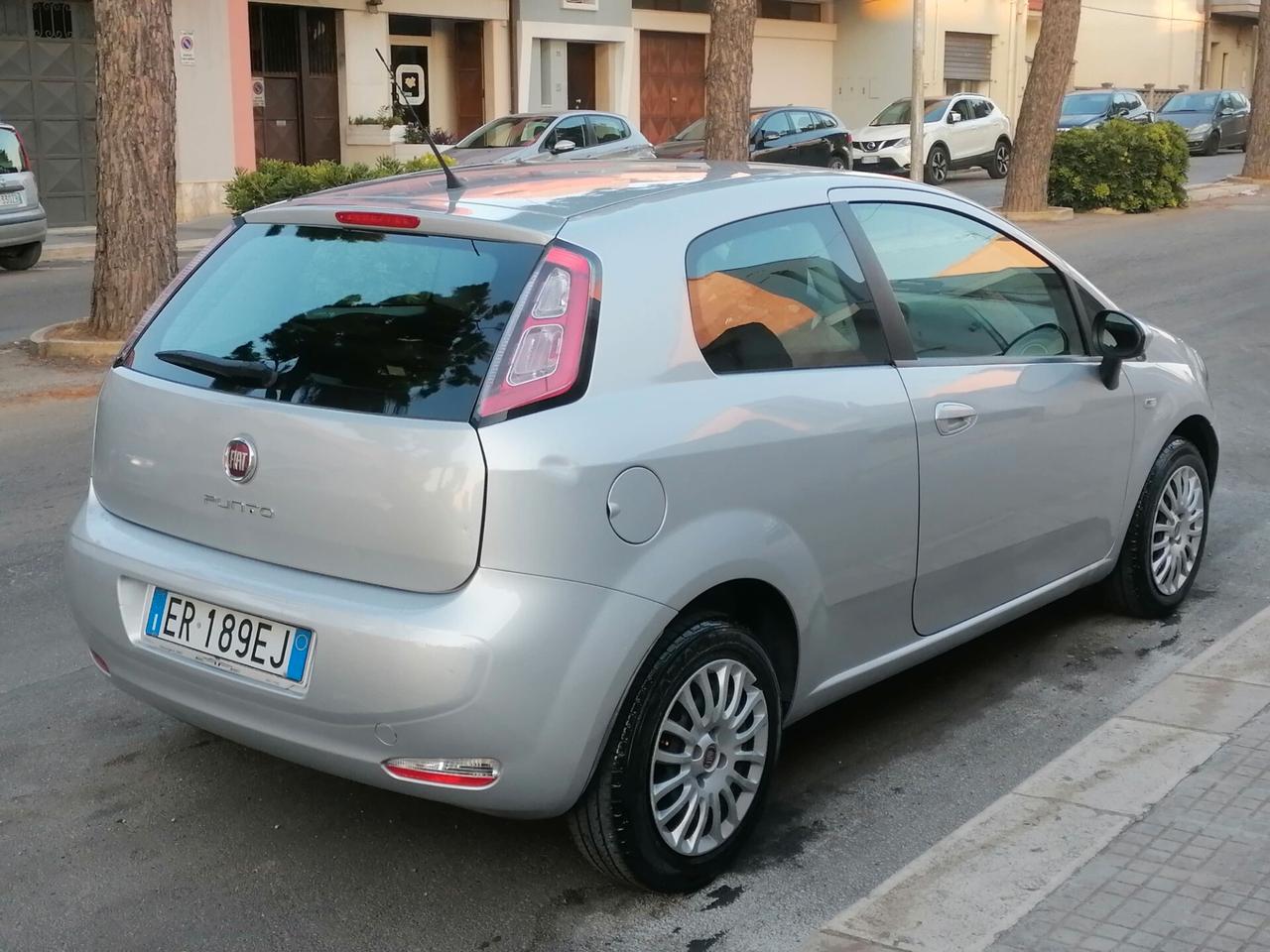 Fiat Punto 1.2 69CV SOLI KM 118.000 - 2013