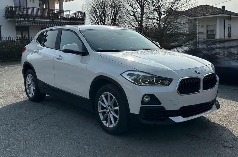 Bmw X2 sDrive18d Business-X