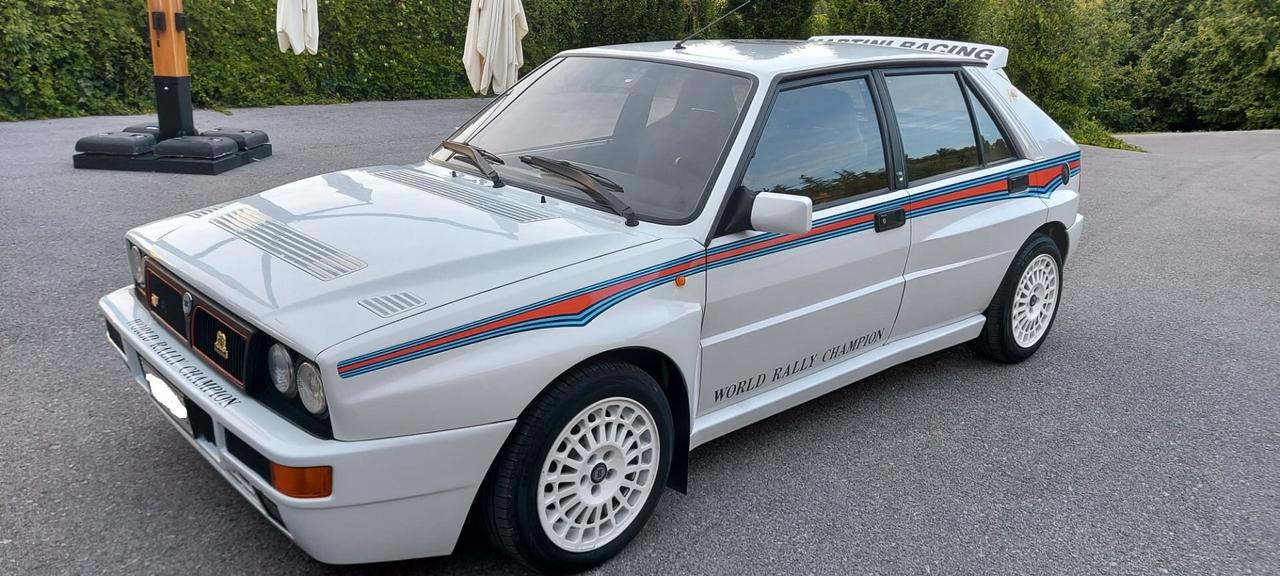 Lancia Delta 2.0i.e. turbo 16V HF integrale Allestimento Martini originale