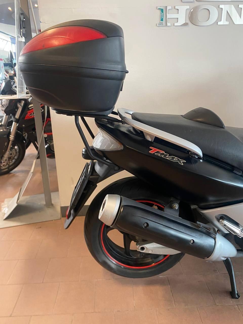Yamaha T Max