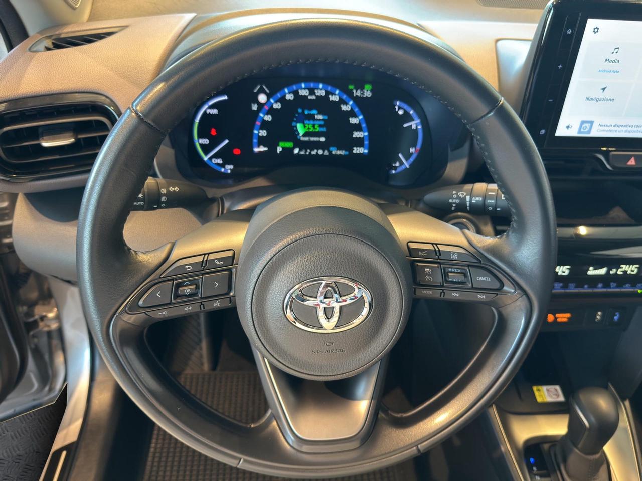 Toyota Yaris Cross 1.5h Lounge fwd 116cv e-cvt