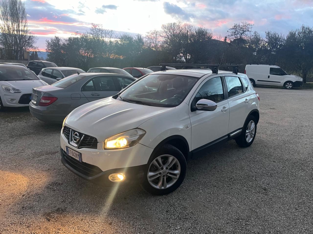 Nissan Qashqai 1.5 dCi PERFETTA SI NEOPATENTATI