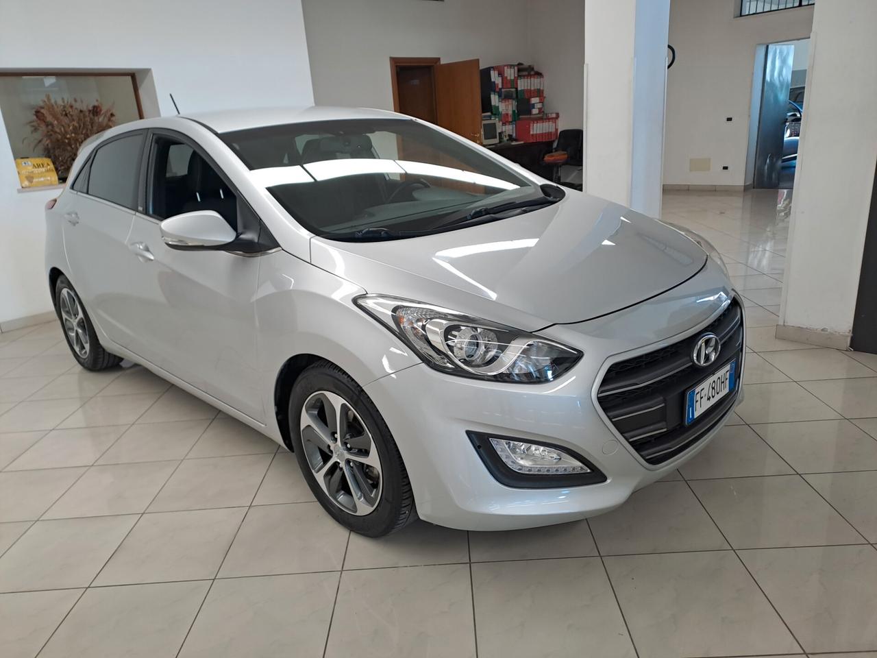 Hyundai i30 Hiunday 1600 crdi GO
