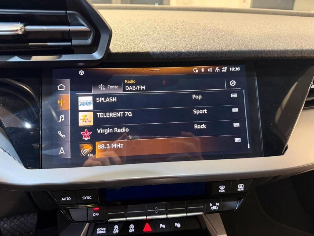 Audi A3 Sedan 35 TDI S tronic line edition