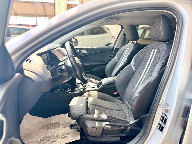Bmw 116 116d AUT. Sport