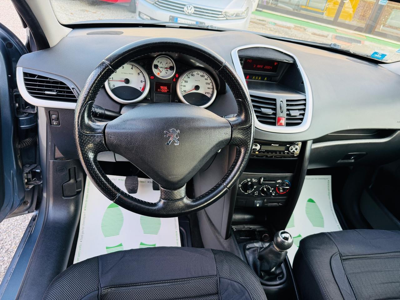 Peugeot 207 1.4 8V 110.000 km! Ok NEOPATENTATI