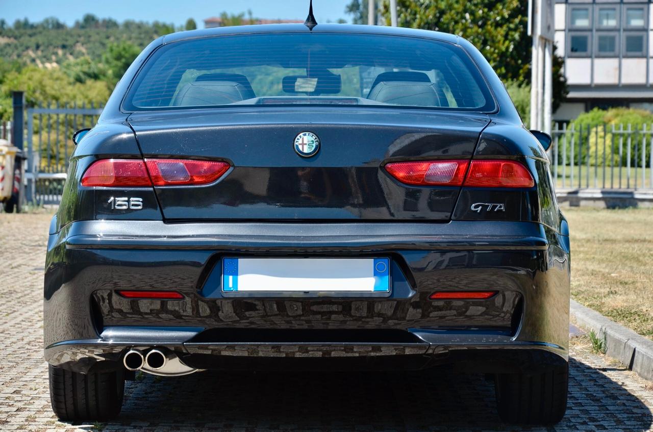 ALFA ROMEO 156 3.2 GTA V6 250cv MANUALE, OTTIME CONDIZIONI, SERVICE BOOK, HI-FI BOSE, PERMUTE