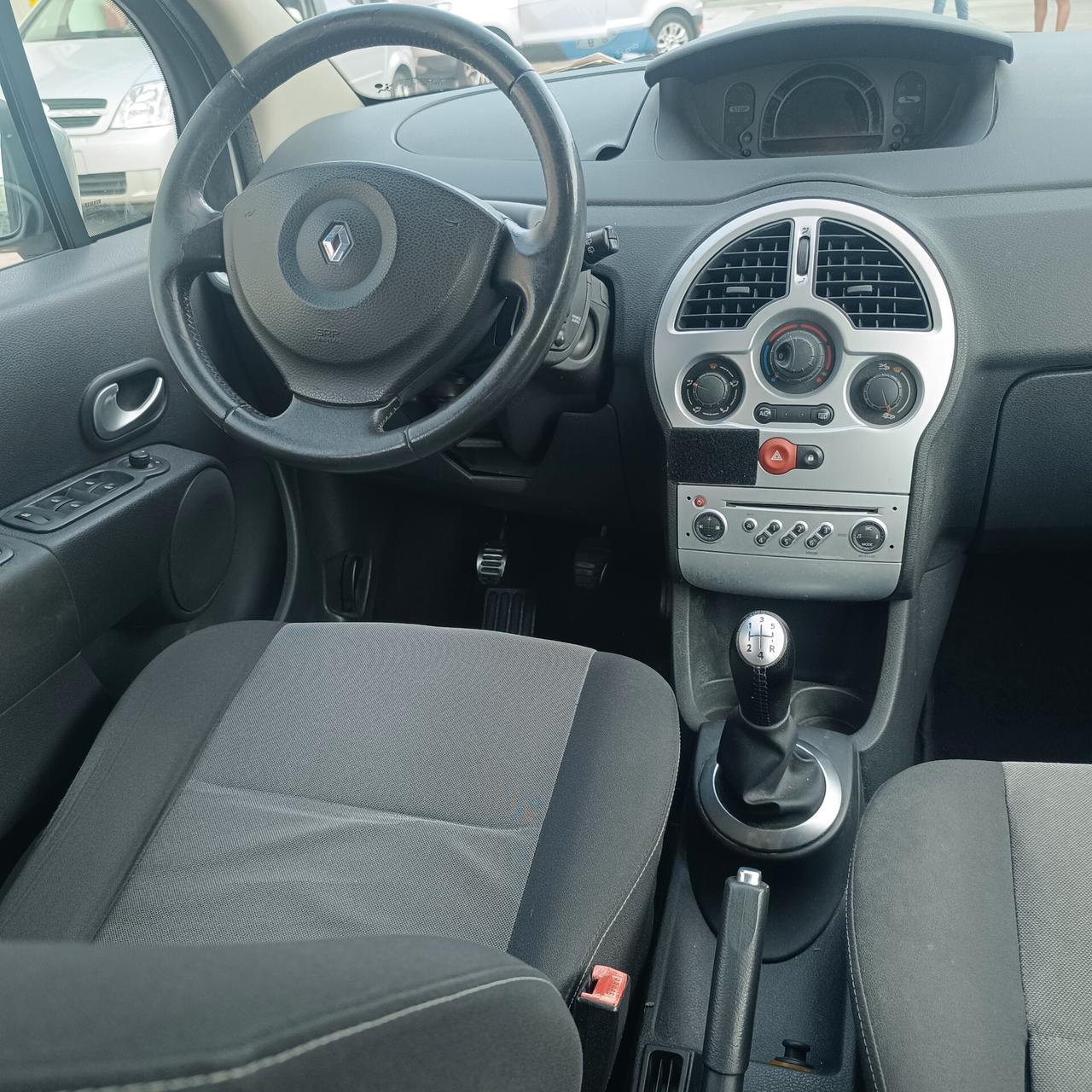 Renault Modus Grand 1.5 dCi 85CV Dynamique