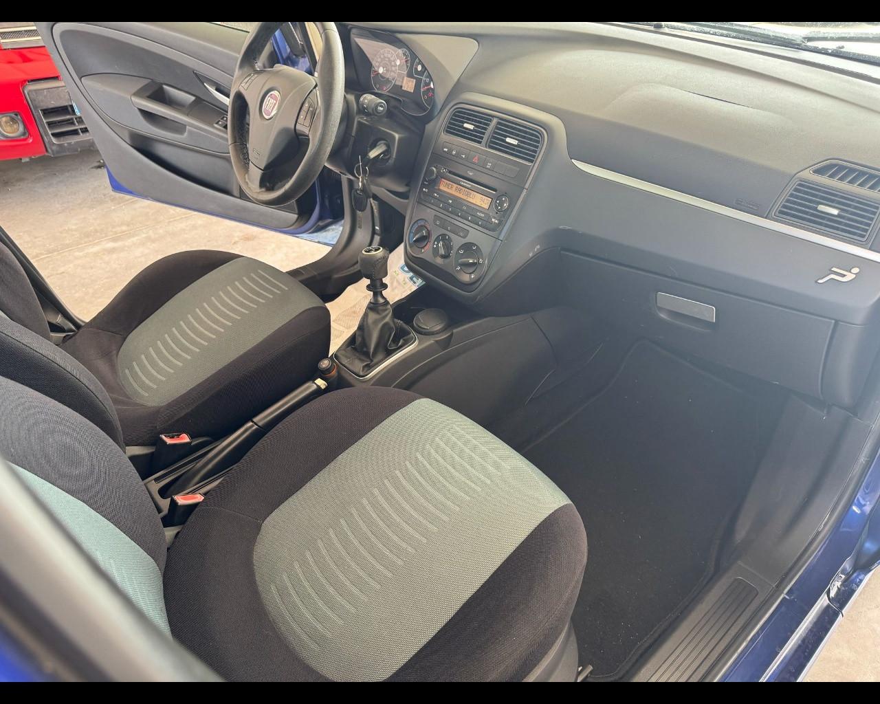 FIAT Grande Punto - Grande Punto 1.2 5 porte Dynamic impiantata Metano