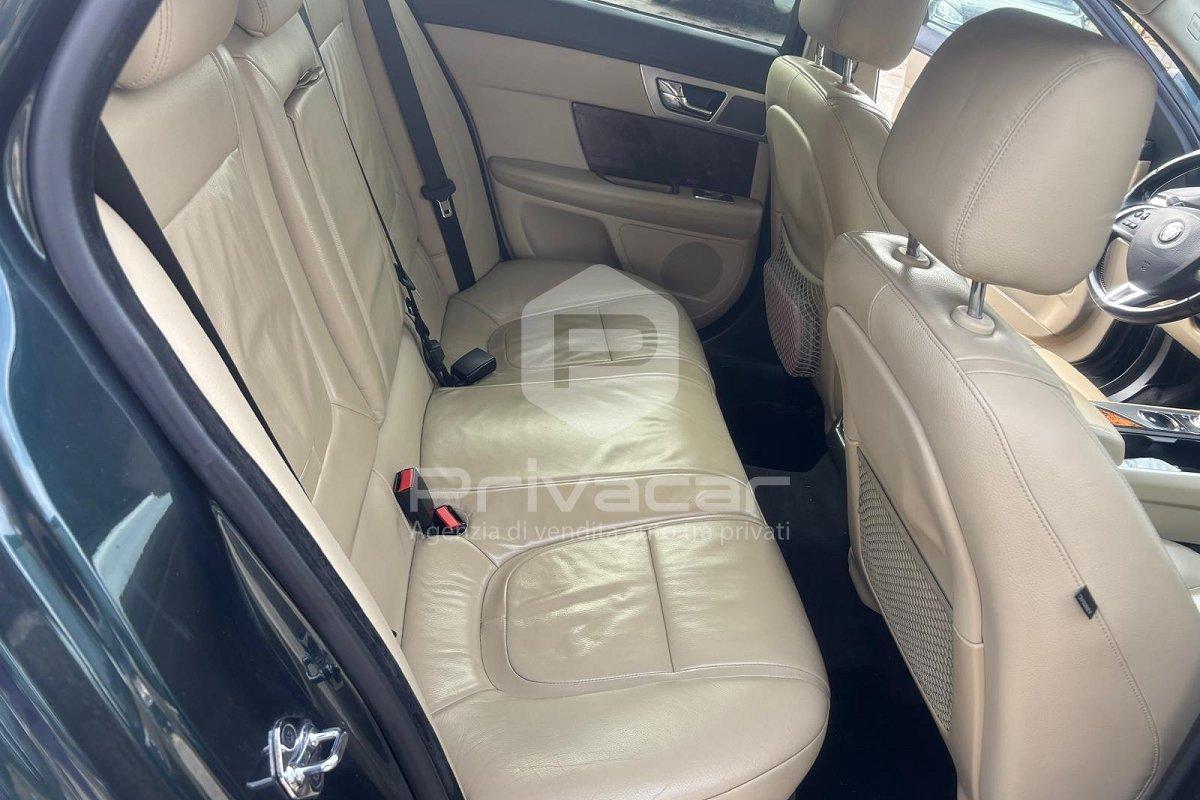 JAGUAR XF Sportbrake 2.2 D Business Edition