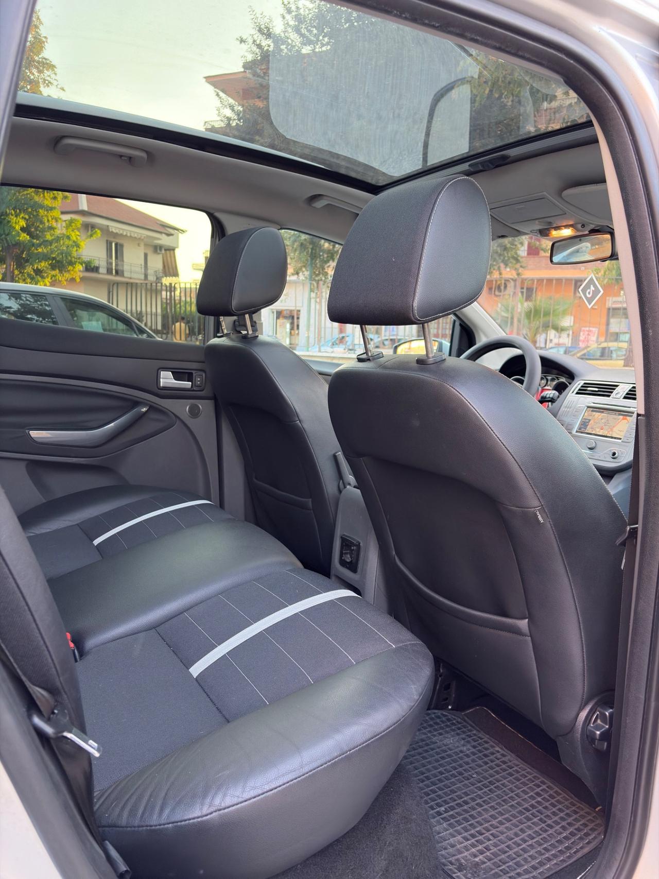 Ford Kuga 2.0 TDCi 136 CV 4WD Titanium
