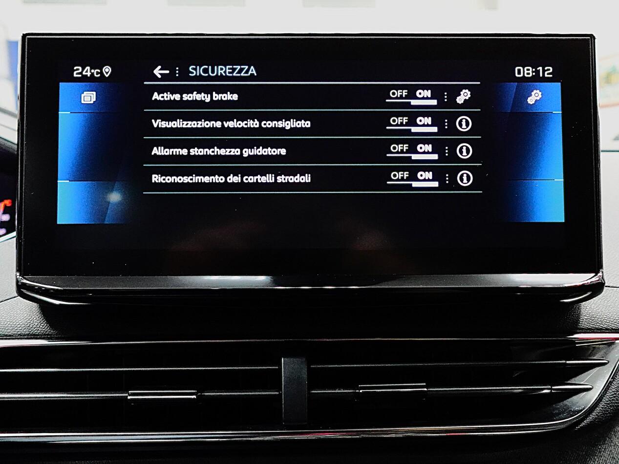 Peugeot 3008 II 1.5 BlueHDI 130 CV EAT8 A_PACK Cat. N1