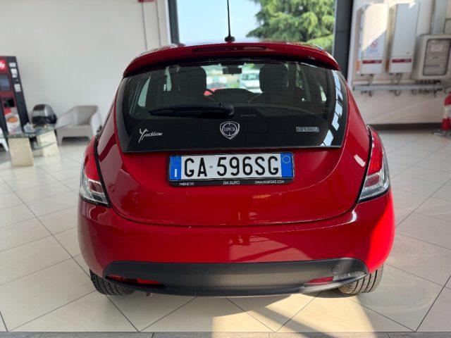 LANCIA Ypsilon 1.0 FireFly 5 porte S&S Hybrid Ecochic Gold