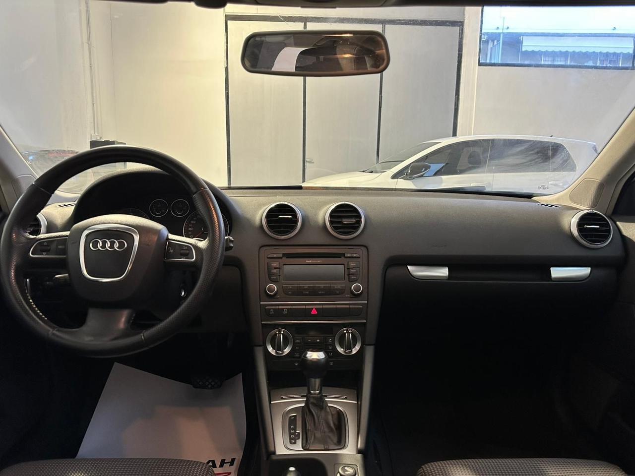 Audi A3 SPB 1.6 TDI 105 CV CR S tronic Attraction