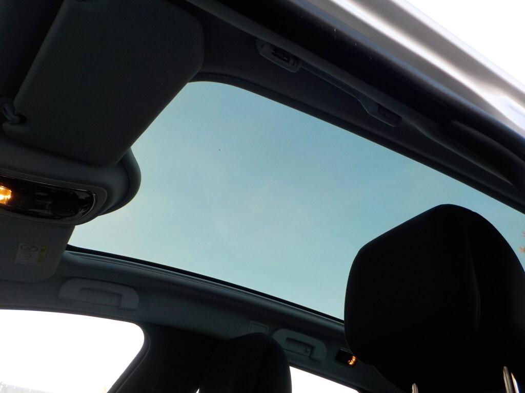 Peugeot 508 BlueHDi 120 EAT6 S&S SW Allure