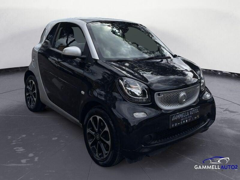 smart fortwo fortwo 70 1.0 Youngster AUTOMATICA