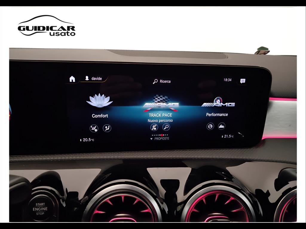 Mercedes-Benz Classe A - W177 2018 - A AMG 35 Race Edition 4matic auto