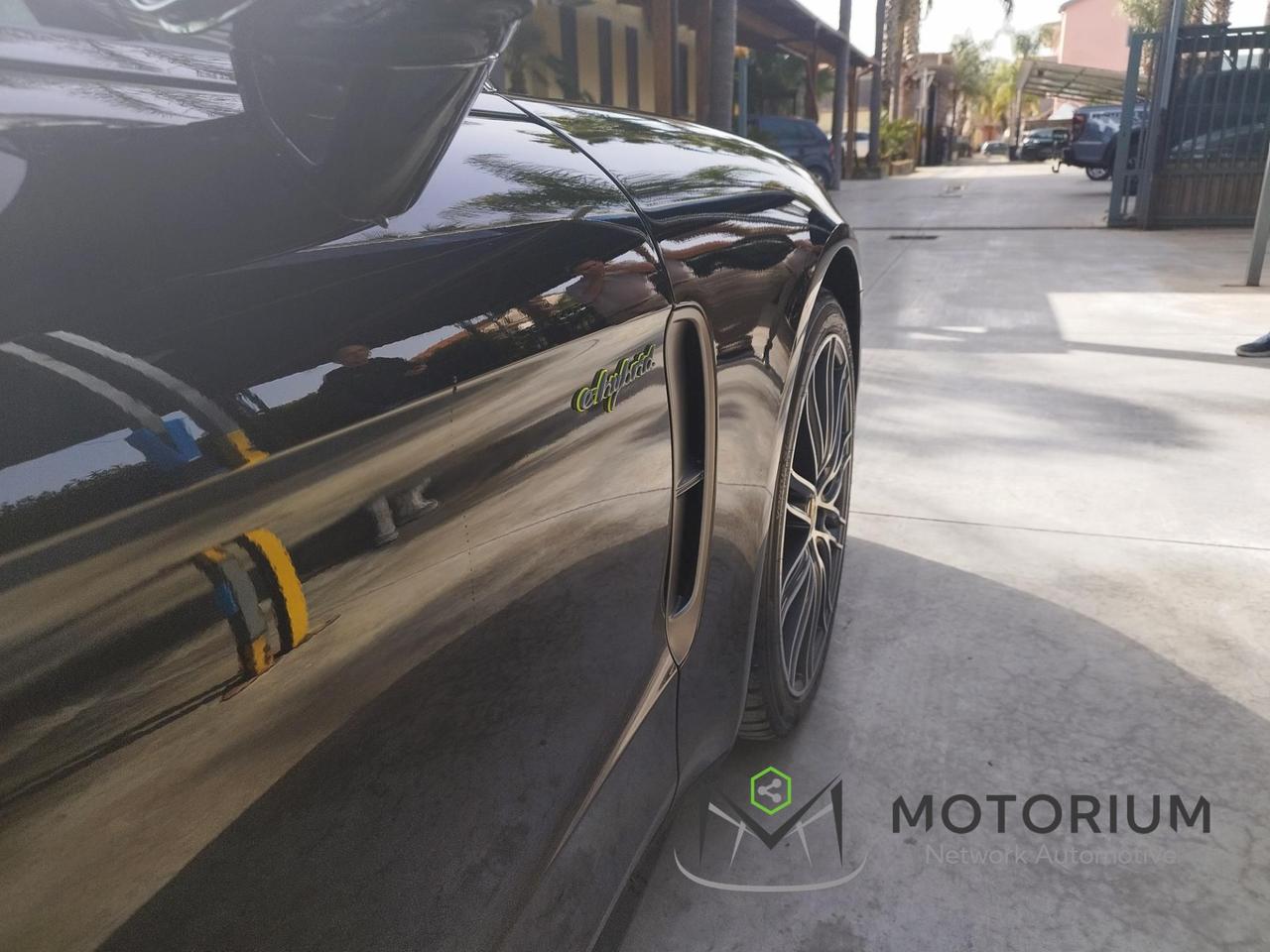 Porsche Panamera 4E HYBRID PLATINUM EDITION