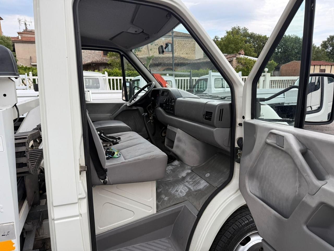 Volkswagen LT46 CARROATTREZZI