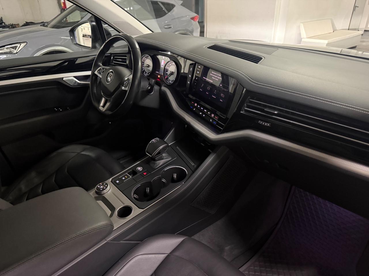 Volkswagen Touareg 3.0 V6 TDI SCR Style