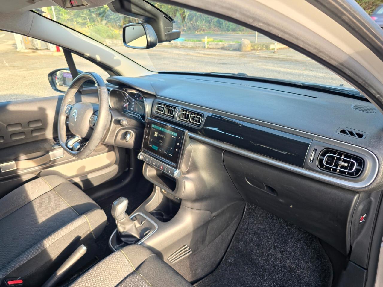 Citroen C3 PureTech 82 Shine E6B Manuale NEO 2018
