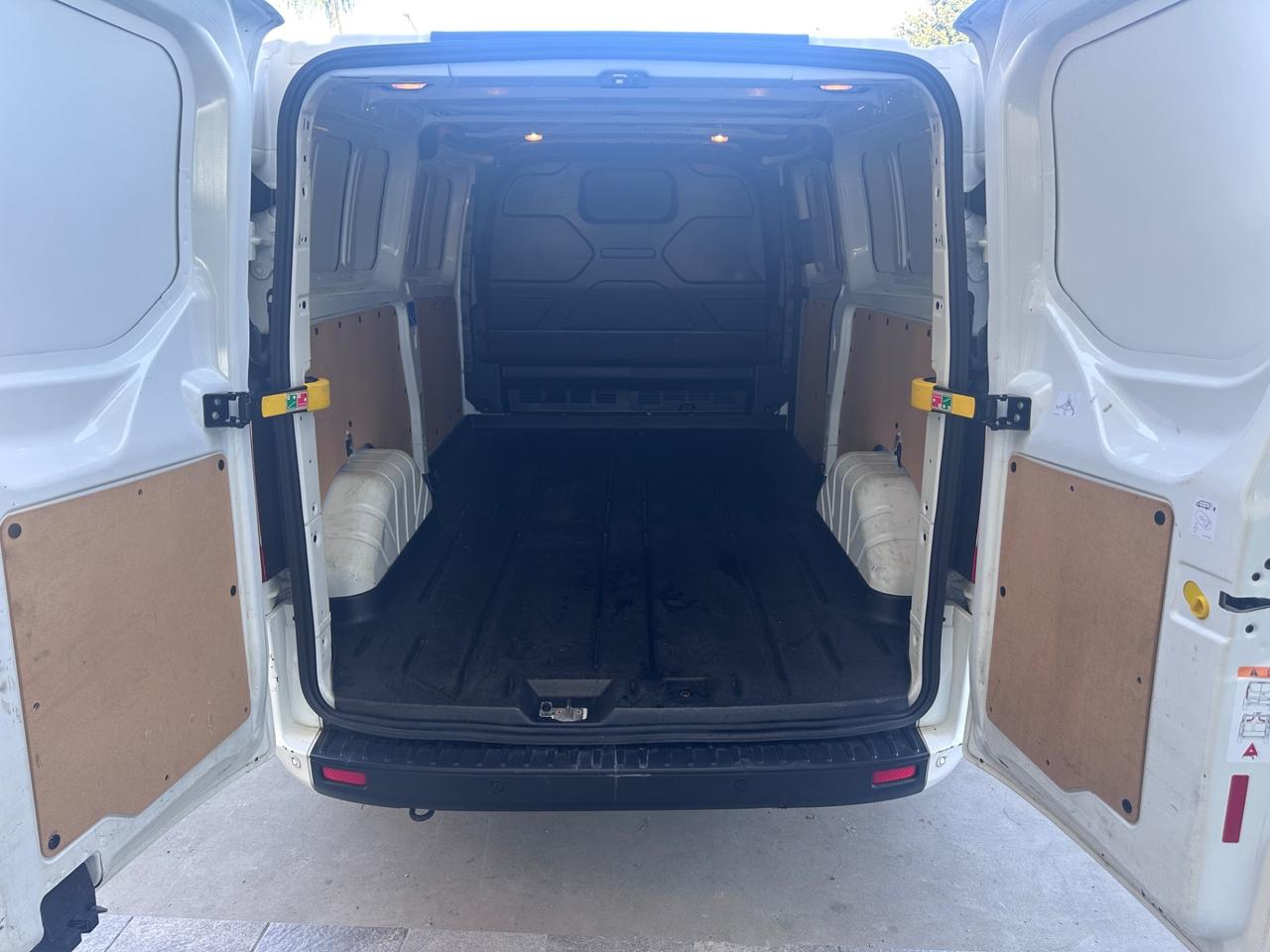 Ford Transit Custom 300 2.0 EcoBlue 130 PASSO LUNGO