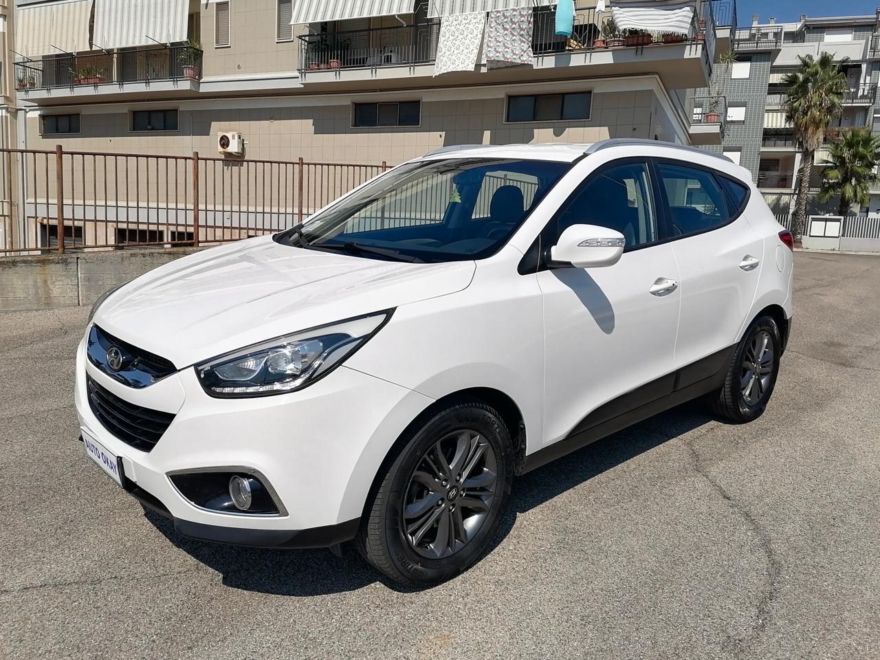 Hyundai iX35 1.7 CRDi 2WD Xpossible 2014