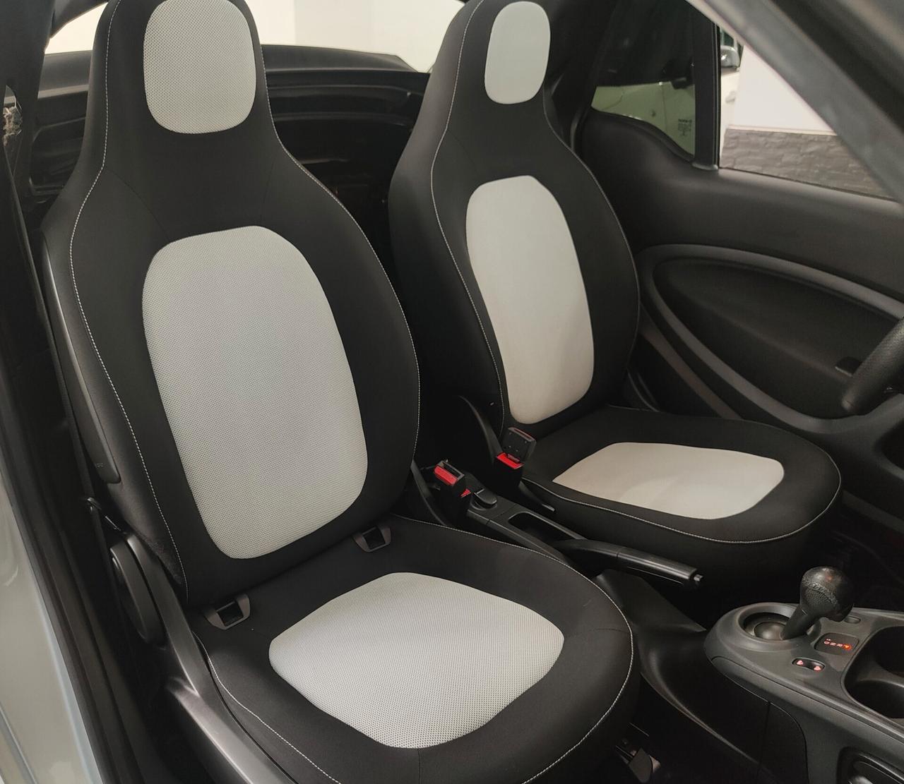 Smart ForTwo 70 1.0 twinamic cabrio Passion