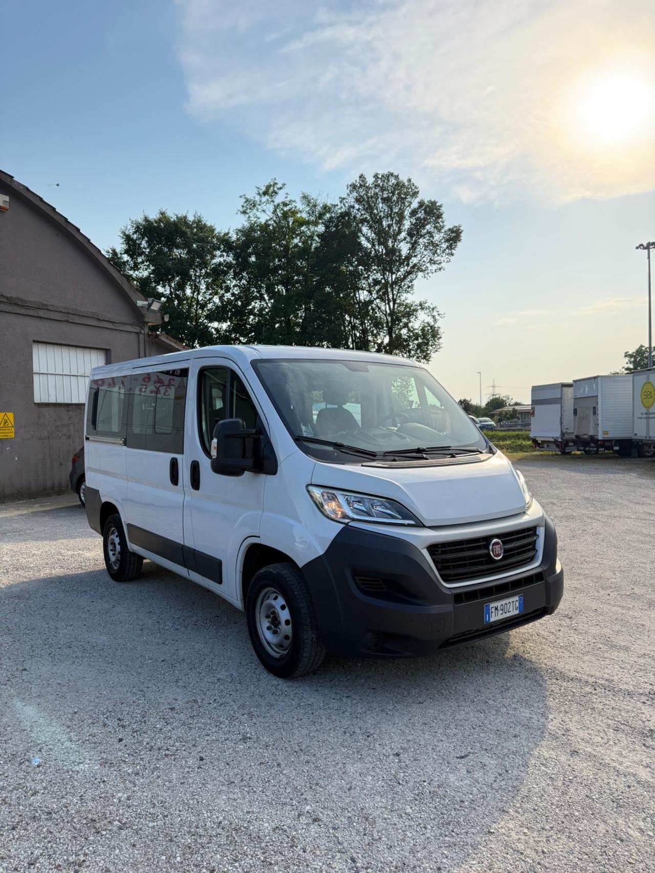 Fiat Ducato Panorama pulmino 9 posti