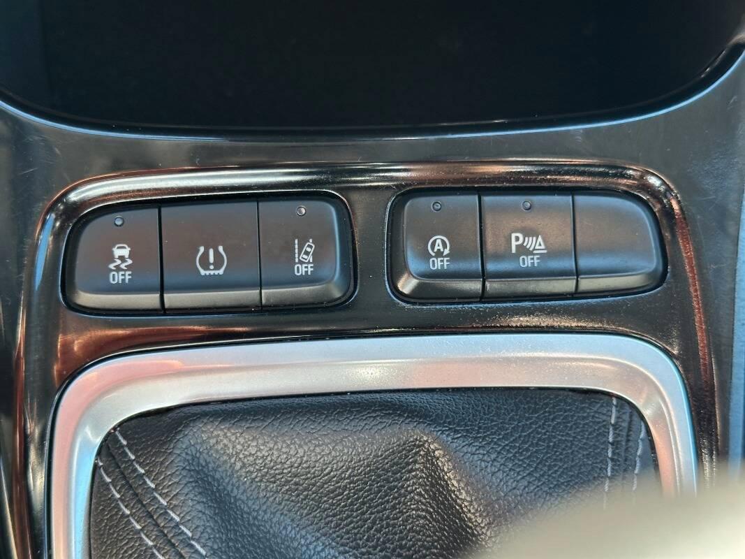 Opel Crossland 1.2 Elegance s&s 110cv con Telecam e CarPlay