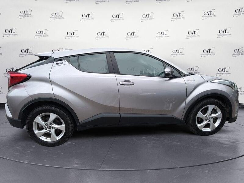 Toyota C-HR 1.8 Hybrid e-cvt business