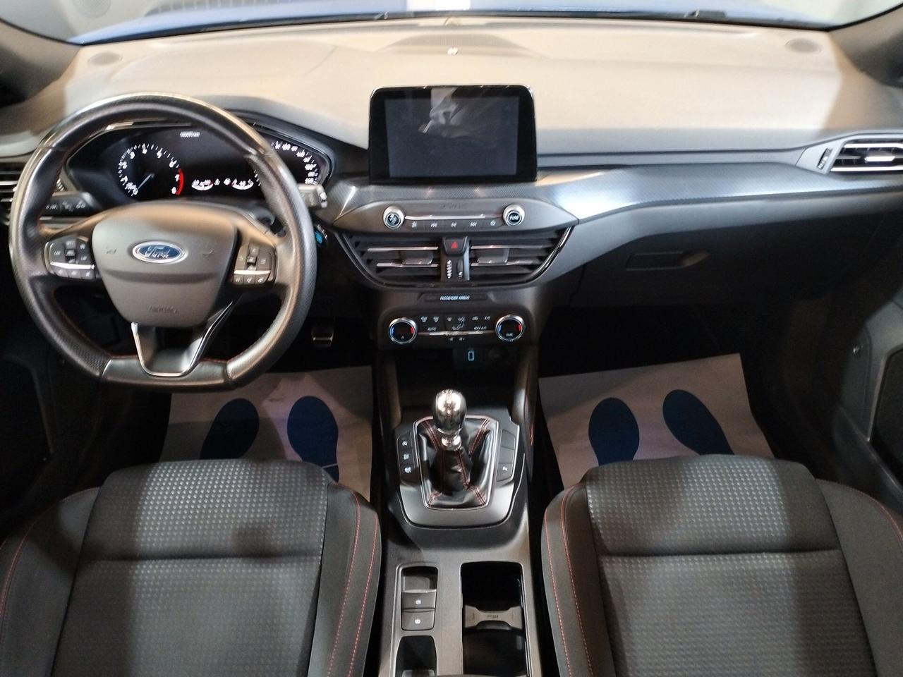 Ford Focus 1.0 ecoboost ST-Line s