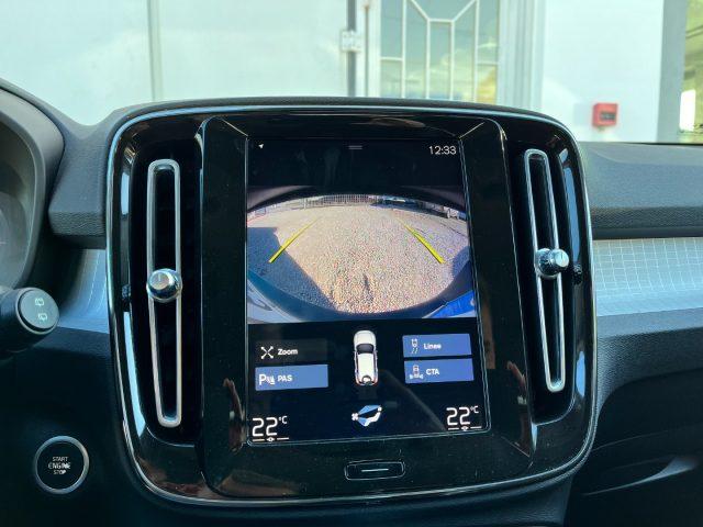 VOLVO XC40 D3 AWD Geartronic Momentum