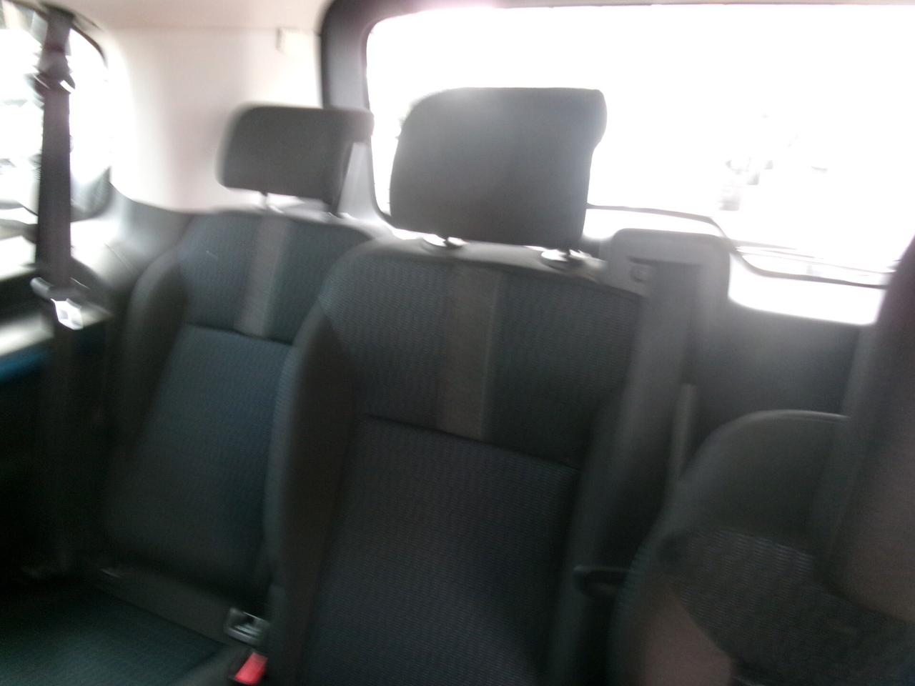 Peugeot Expert TRAVELLER 1.6 HDI 115CV E6 8 POSTI NAVI/CAMERA/PDC