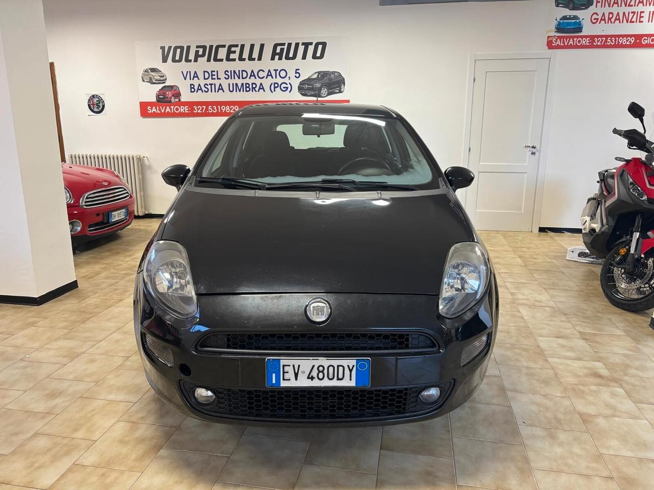 FIAT PUNTO ANNO 2014 BZ METANO ADATTA NEOPATENTATI KM 200 MILA