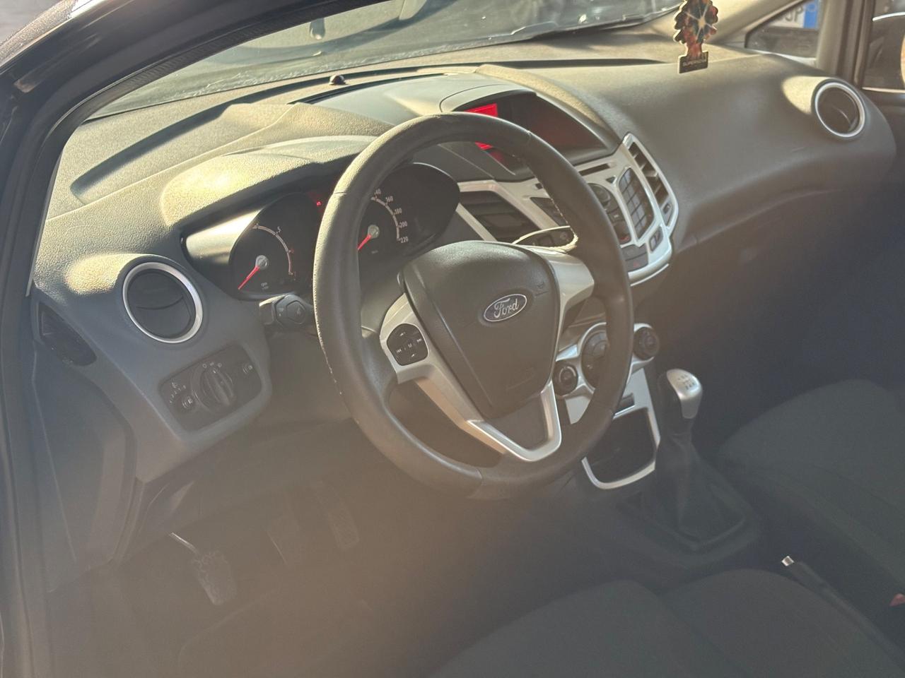 Ford Fiesta 1.2 82CV 3 porte ST line