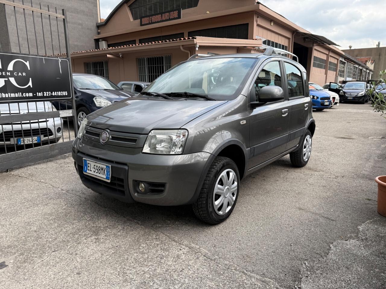 Fiat Panda 1.3 MJT 16V DPF 4x4 Climbing