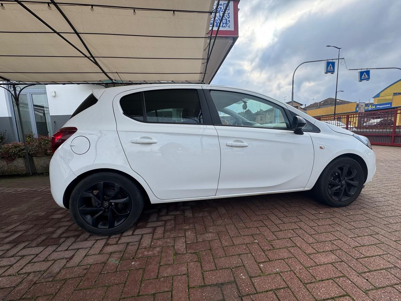Opel Corsa Cosmo 1.2 #9269