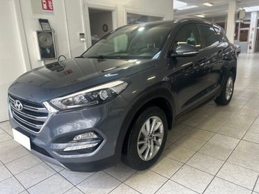 HYUNDAI Tucson 1.7 CRDi XPossible EURO6B - NAVI E RETROC.