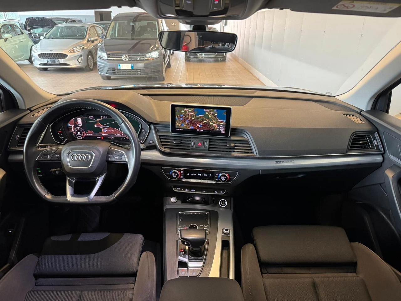 Audi Q5 40 TDI quattro S tronic Business Sport