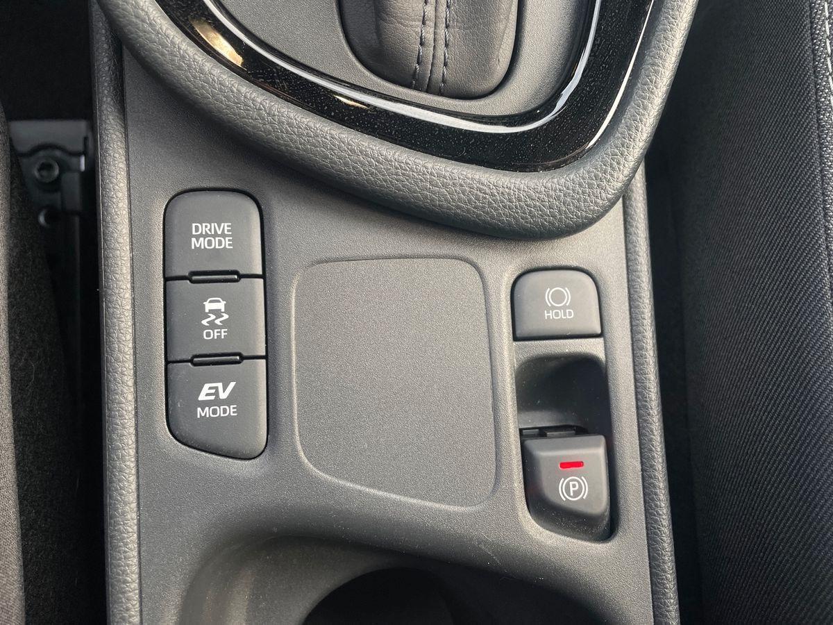 TOYOTA Yaris IV 2020 - Yaris 1.5h Trend