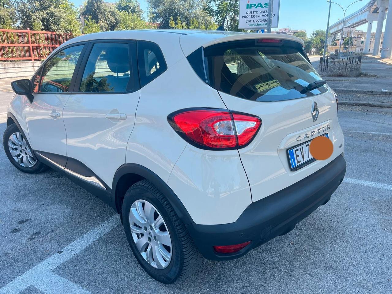 Renault Captur 1.5 dCi 8V 90 CV Start&Stop "Energy R-Link"COME NUOVA!