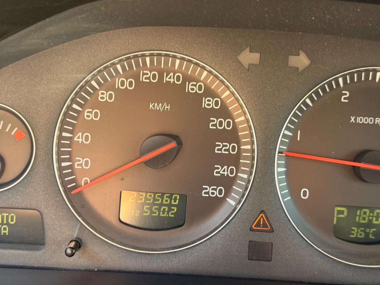 Volvo V70 2.4 D5 20V cat AWD Summum *AUTOMATICA*