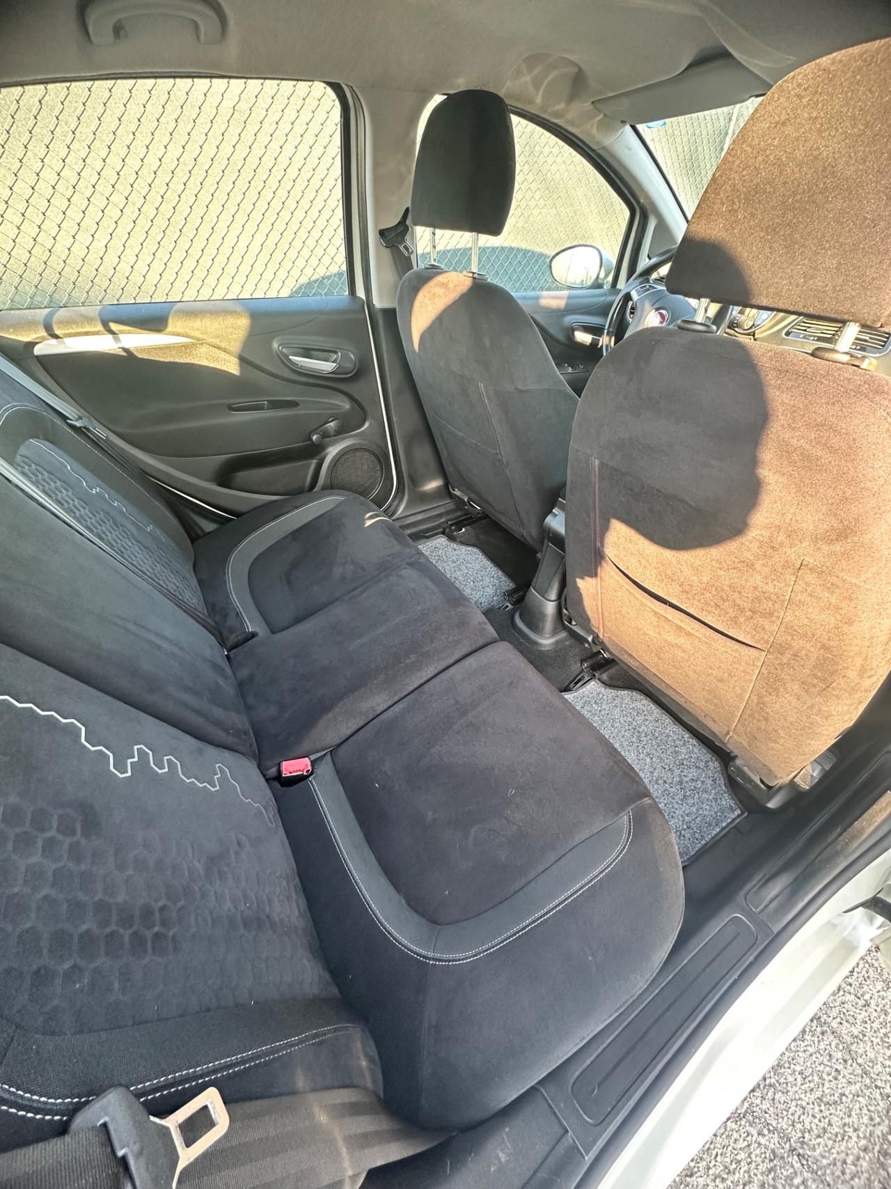 Fiat Punto 1.4 8V 5 porte Natural Power Lounge