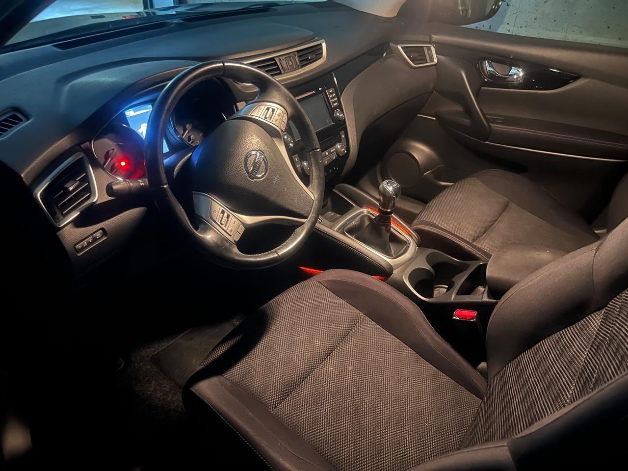 Nissan Qashqai 1.2 DIG-T Tekna 73 mila km