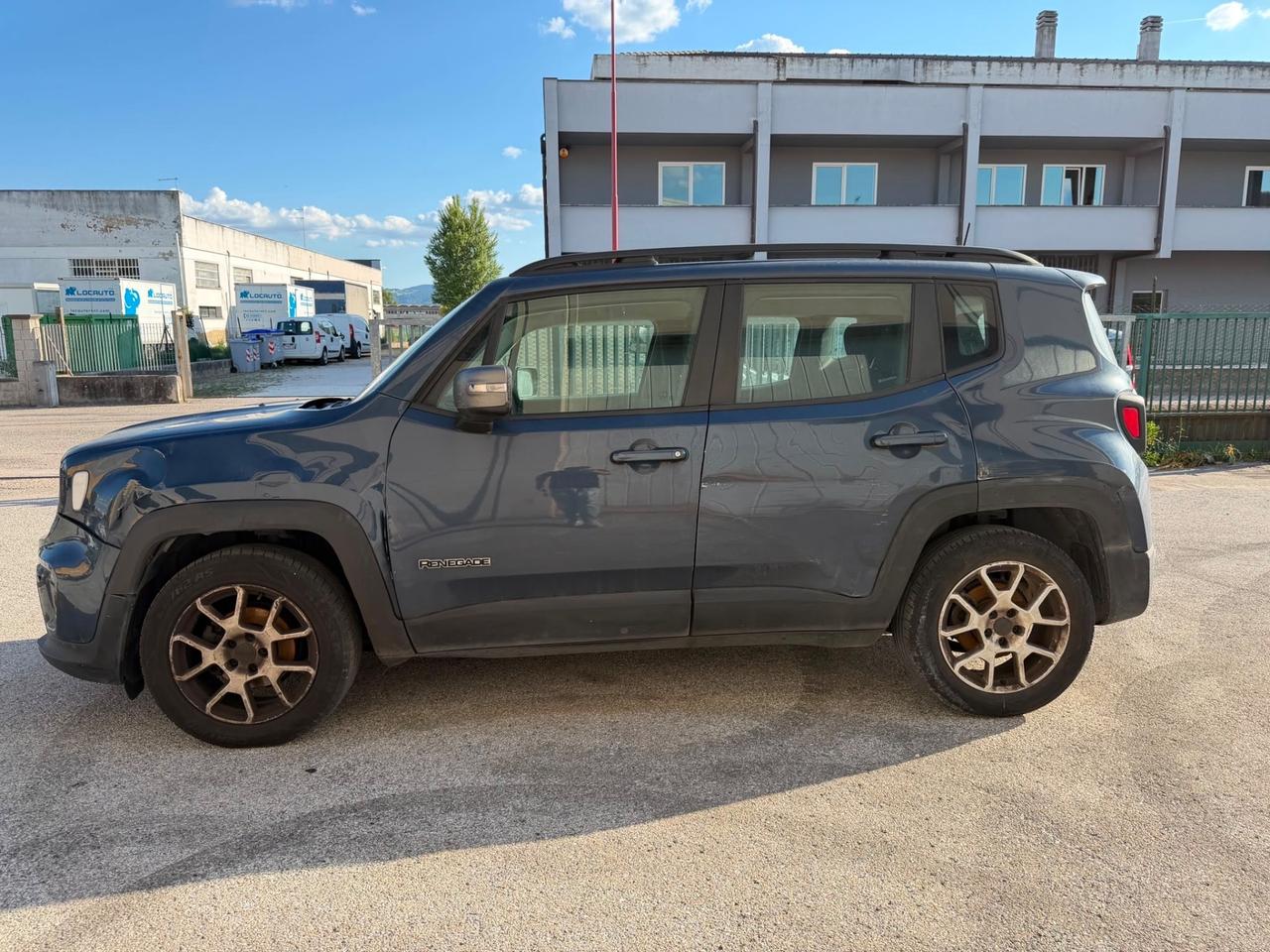 PACCHETTO : JEEP RENEGADE + GRAND C4 SPACE