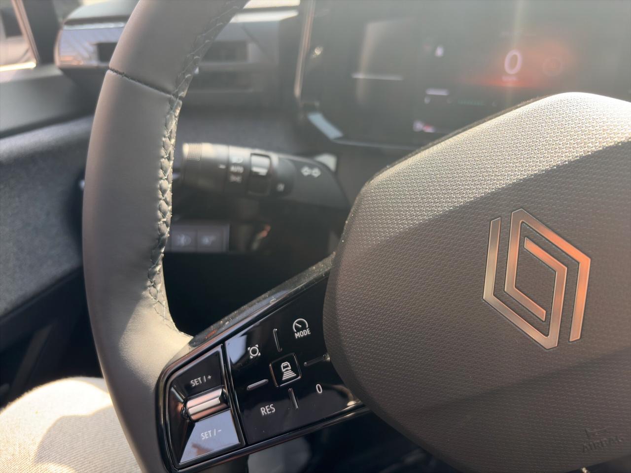 Renault NEW Clio 1.2 TCe 115 cv EVOLUTION A 106