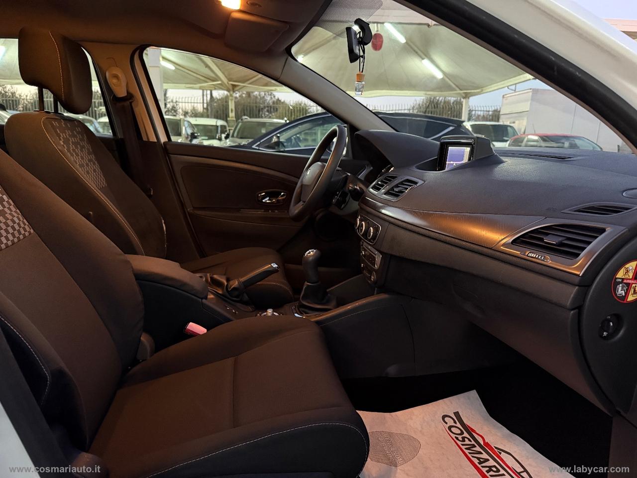 RENAULT Mégane 1.5 dCi 90 CV SporTour Wave