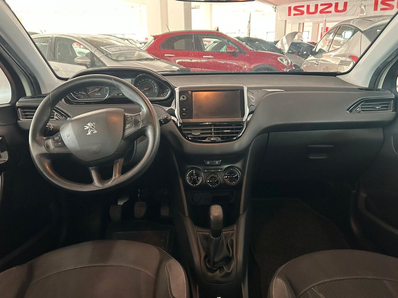 Peugeot 208 serie4 benzina 1.2 CV 82 Km 96.490 per NEOPATENTATI
